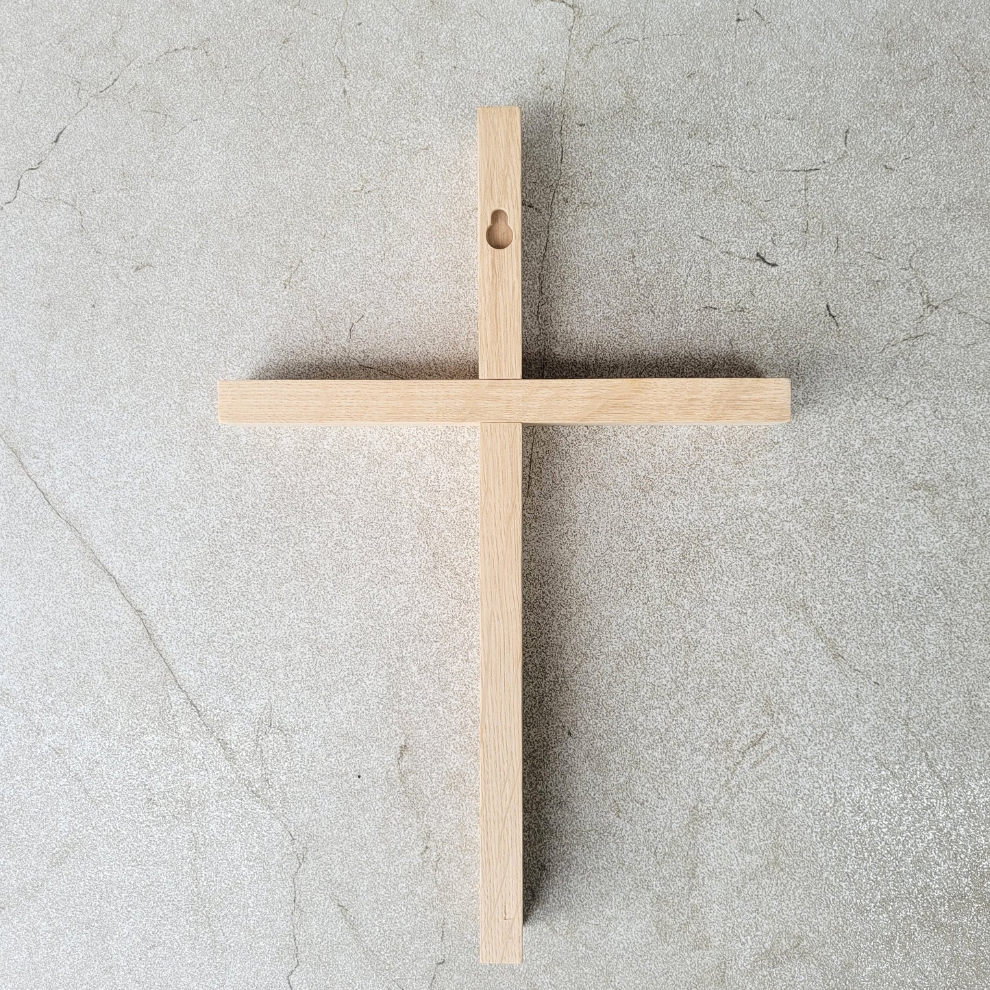Slibo - Oak Cross
